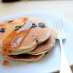 blueberry greek yogurt pancakes
