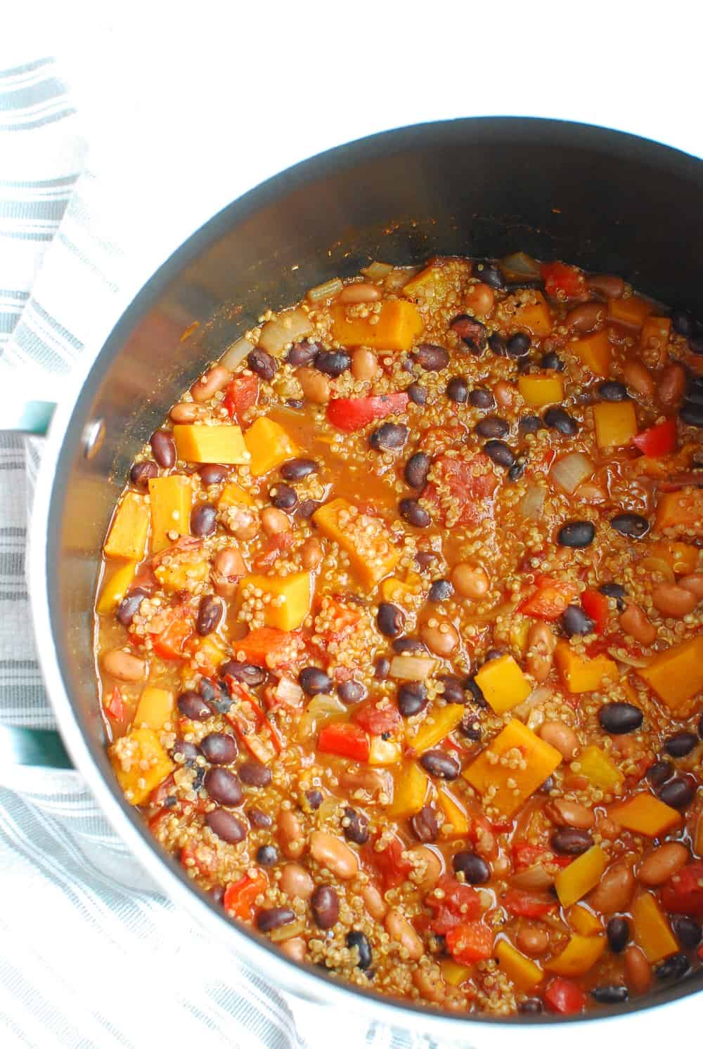 A large pot full of butternut squash quinoa chili.