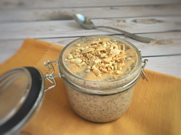This peanut butter chia pudding is a perfect way to use up overripe bananas! | Healthy Breakfast | Overripe Banana Recipes | Ripe Banana Recipes | Healthy Banana Recipes