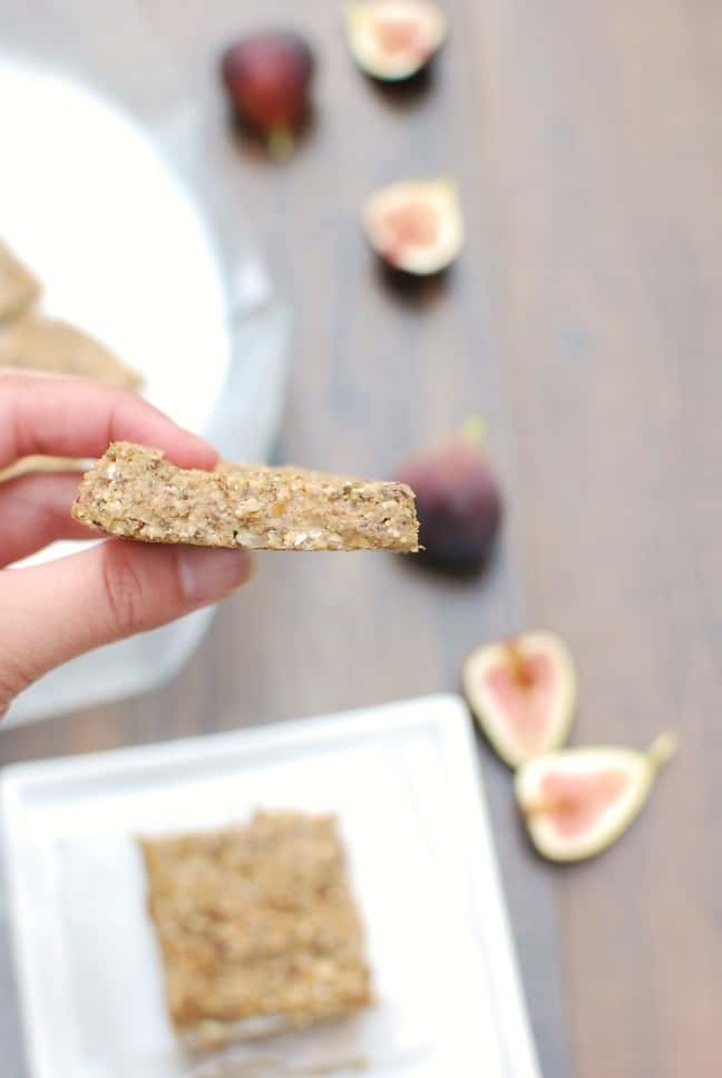 These fig energy bars are a great make ahead snack! Just 7 clean, whole food ingredients and no added sugar. 