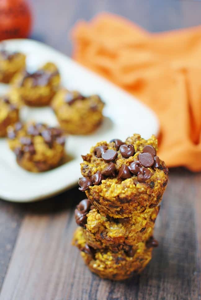 Healthy pumpkin baked oatmeal cups are great to make ahead, freeze, and heat up on cool fall mornings! 