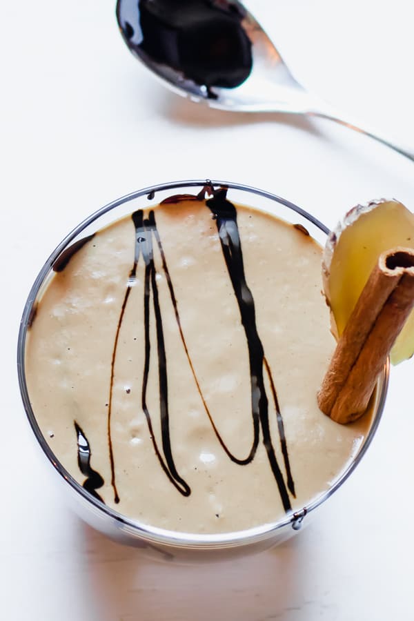 Healthy Gingerbread Smoothie in a Glass