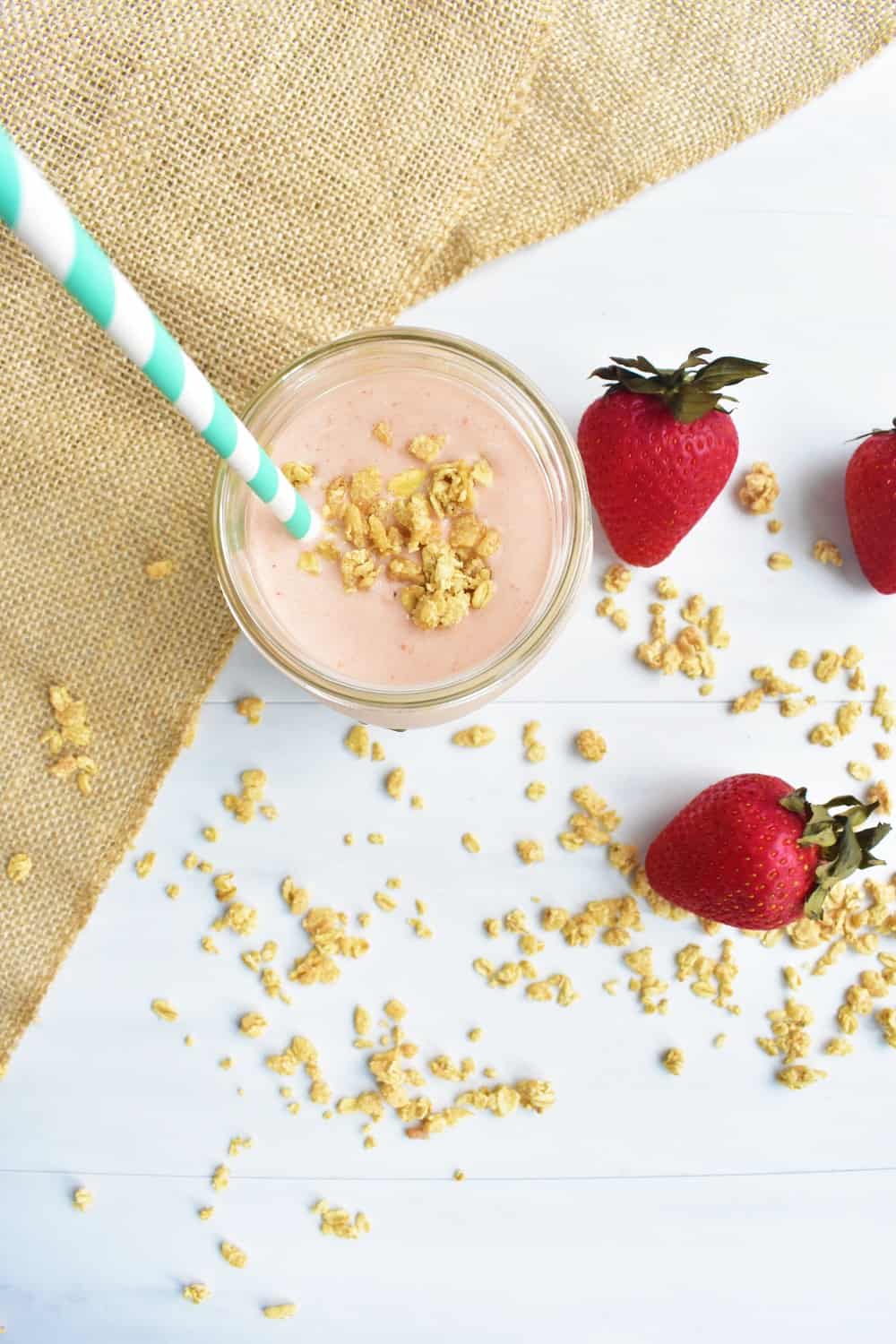 Strawberry peach granola smoothie