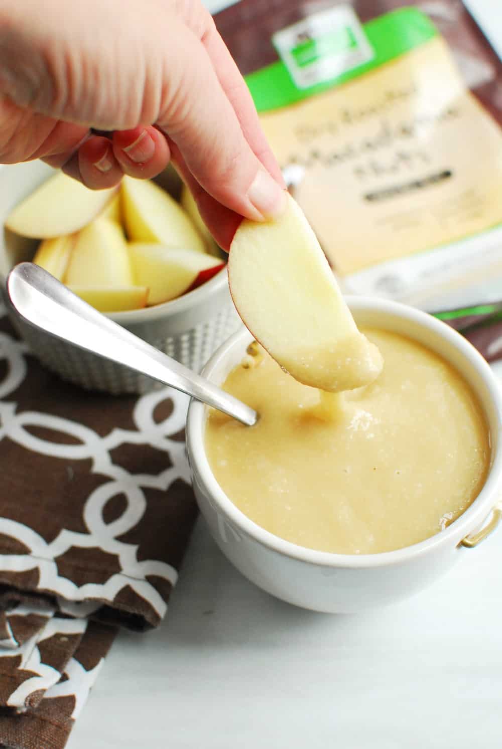 Apples with homemade macadamia nut butter