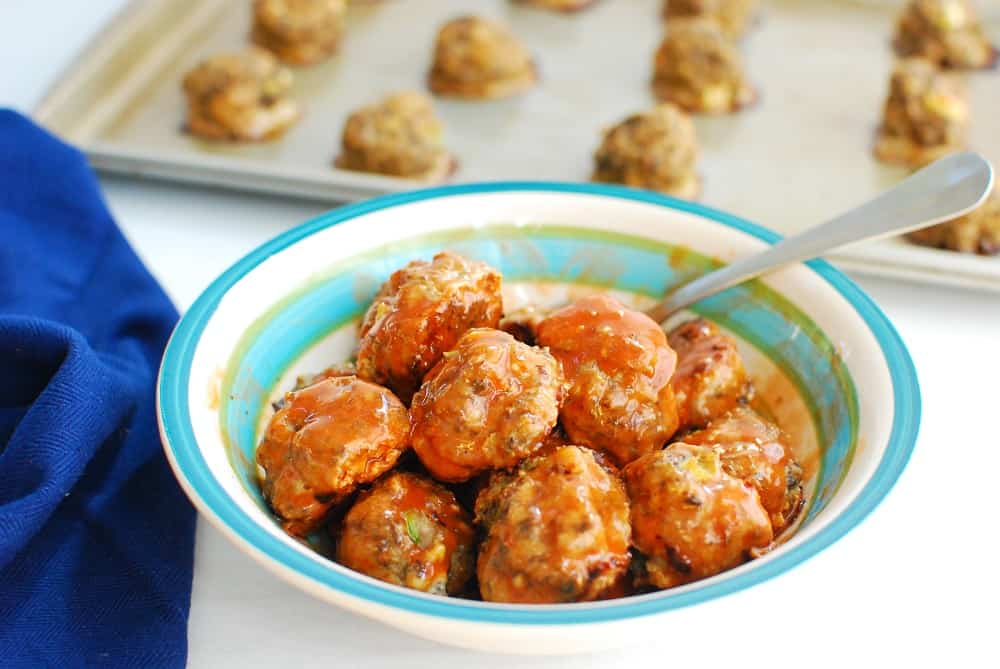 A bowl full of buffalo turkey meatballs