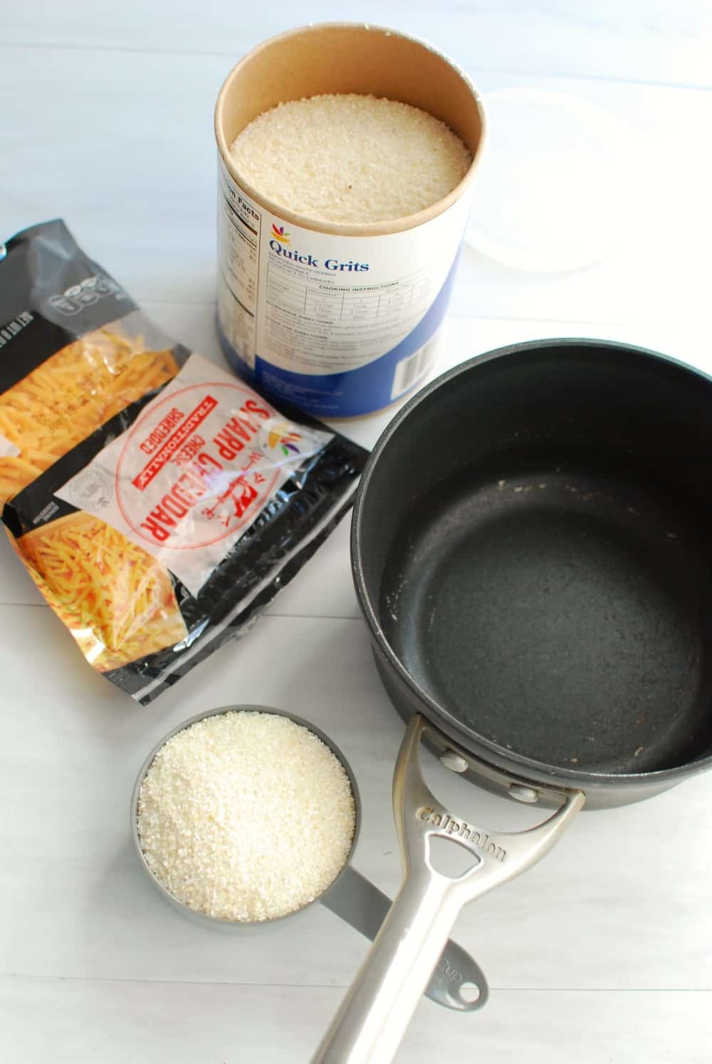 Ingredients to prepare cheesy grits