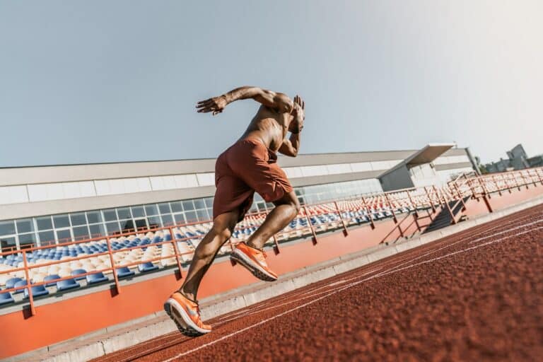 What are Running Repeats? Mile Repeat Workouts + Benefits!