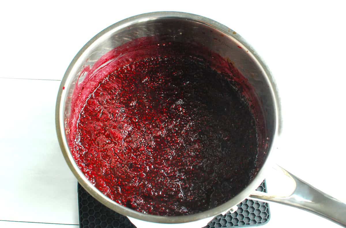 Blackberry chia seed jam in a pot.